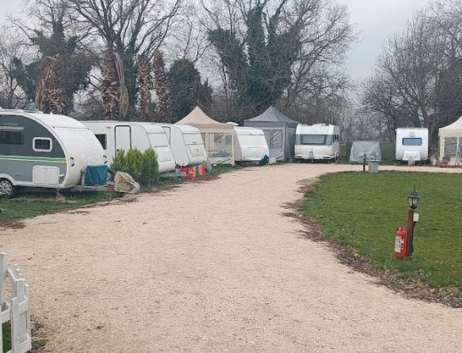 Nilüfer Karavan Park