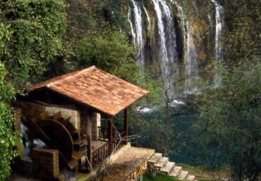 Kurşunlu Şelalesi Tabiat Parkı